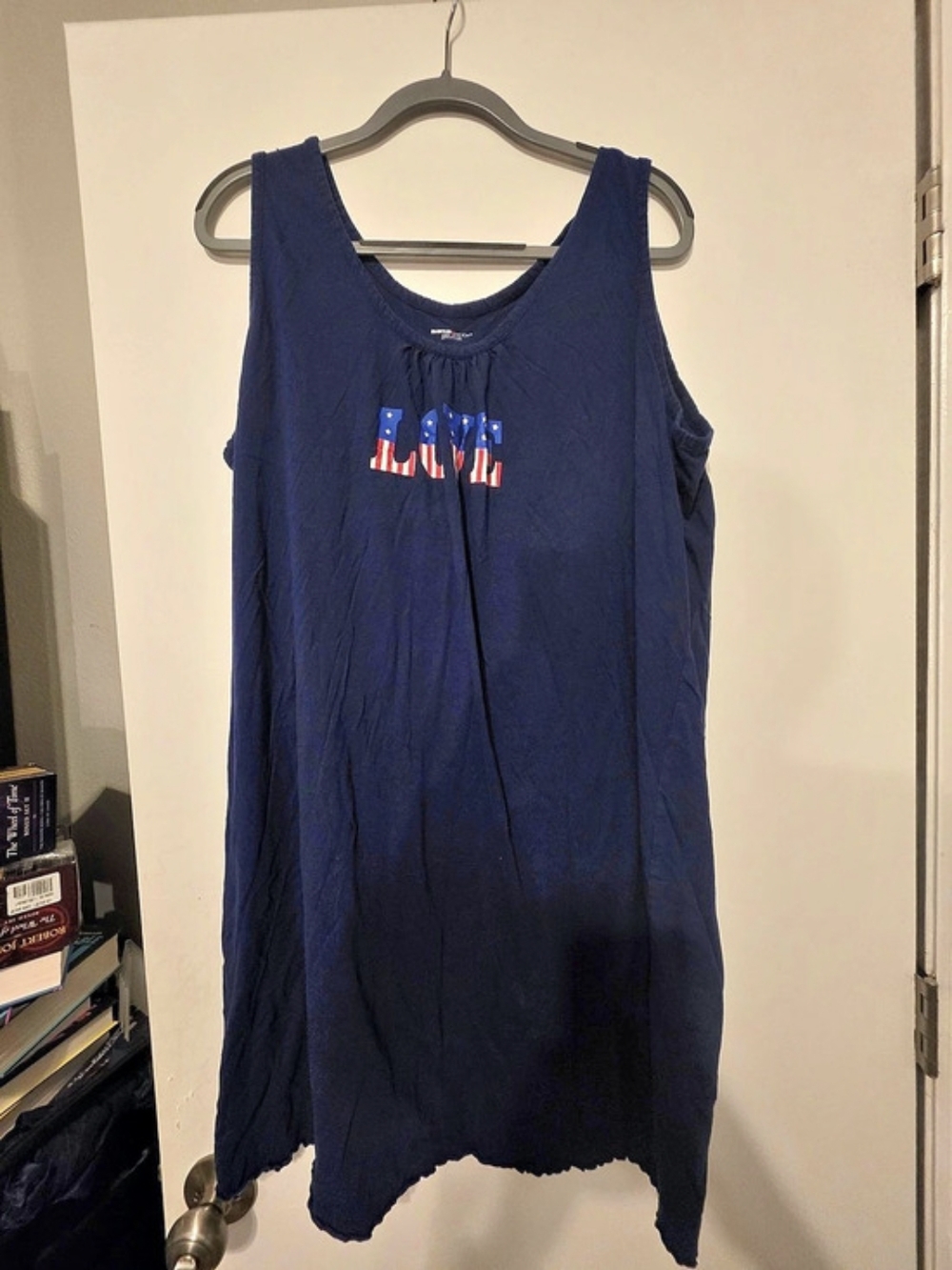 Lot.. 3 Avenue BODY LOVE Sleepshirts Size 26/28